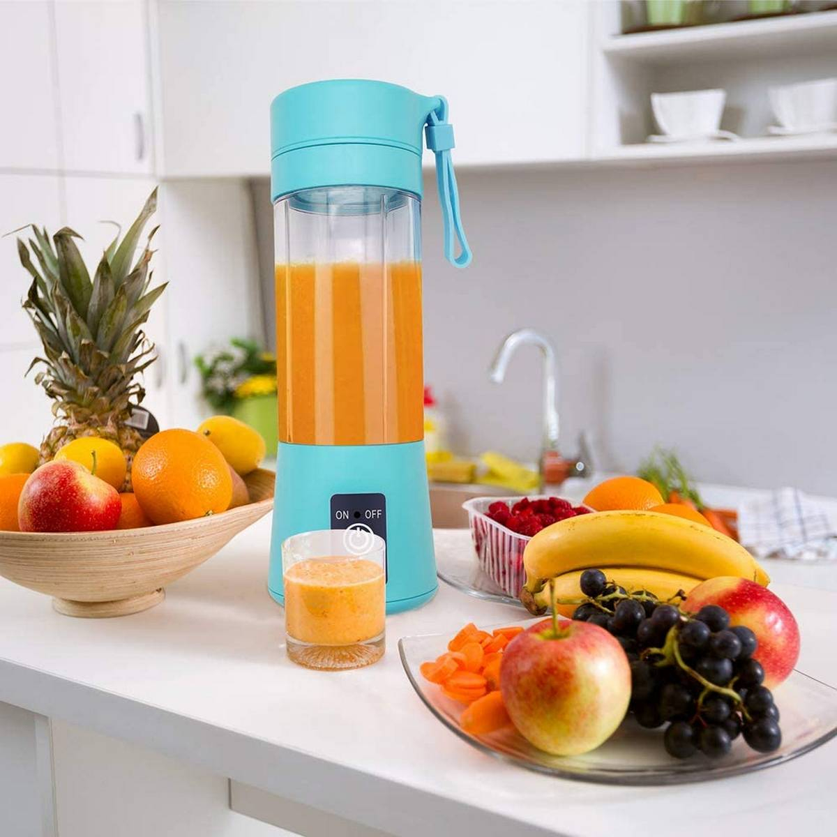 Portable 6-Blade USB Rechargeable Juicer Blender for Smoothies Shakes Baby Food and Outdoor Use | Random Color - Image 4